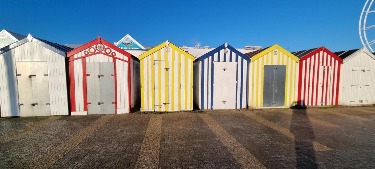Twin Palms Guesthouse Great Yarmouth Dış mekan fotoğraf