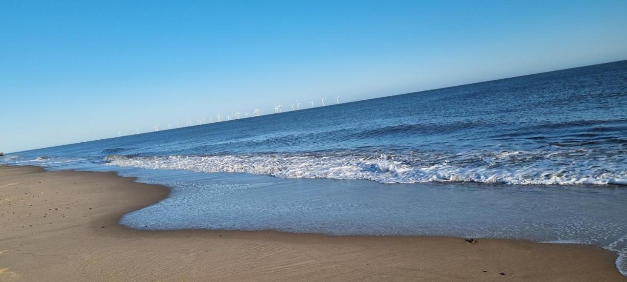 Twin Palms Guesthouse Great Yarmouth Dış mekan fotoğraf