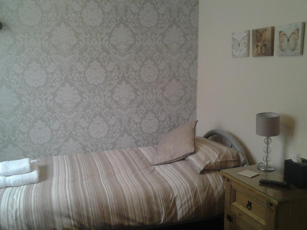 Twin Palms Guesthouse Great Yarmouth Dış mekan fotoğraf