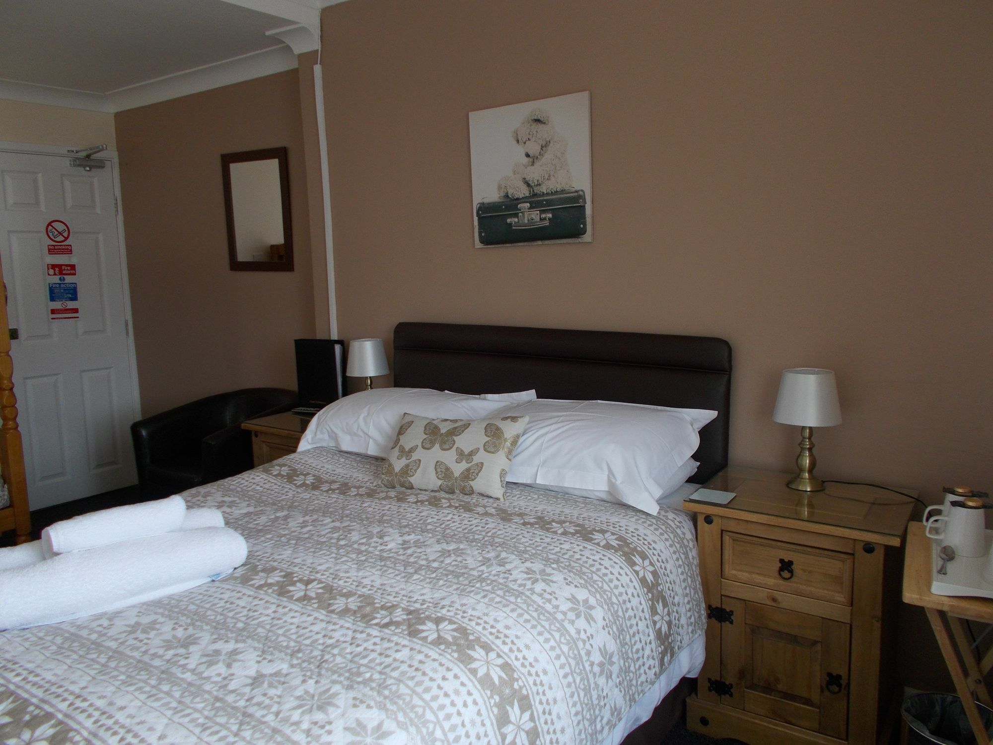 Twin Palms Guesthouse Great Yarmouth Dış mekan fotoğraf