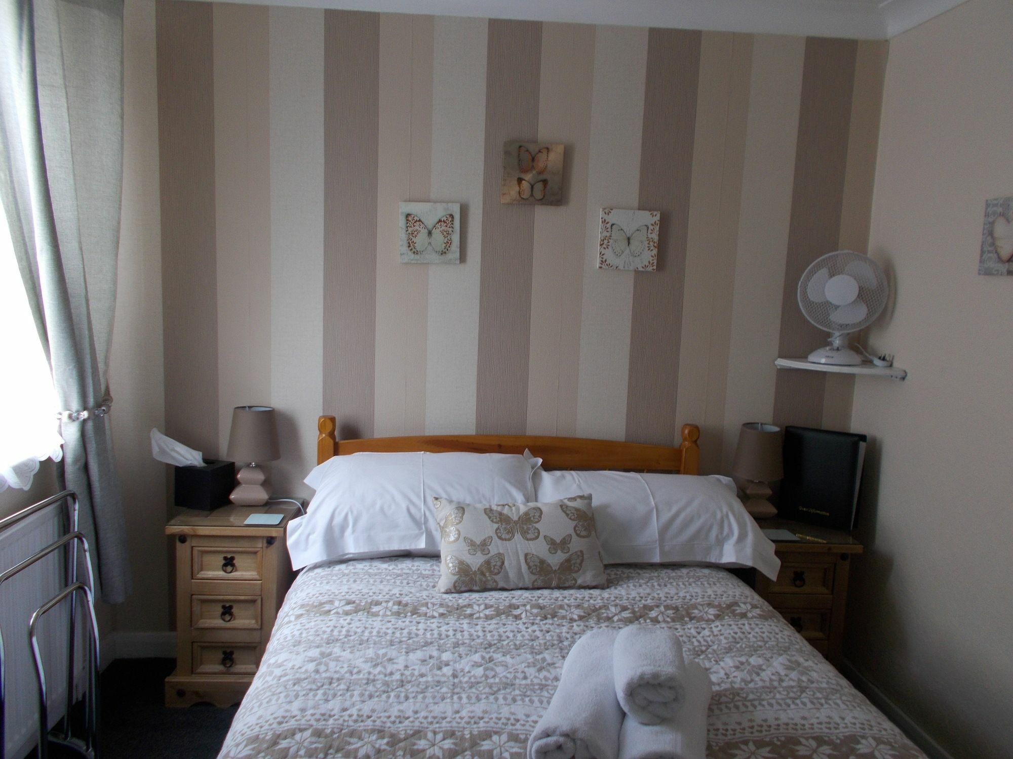 Twin Palms Guesthouse Great Yarmouth Dış mekan fotoğraf